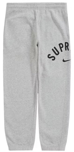 Supreme Nike Arc Sweatpant
Heather Grey