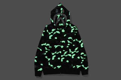 A BATHING APE MEN
SWEATSHIRT
CITY CAMO SHARK FULL ZIP HOODIE MENS BLACK