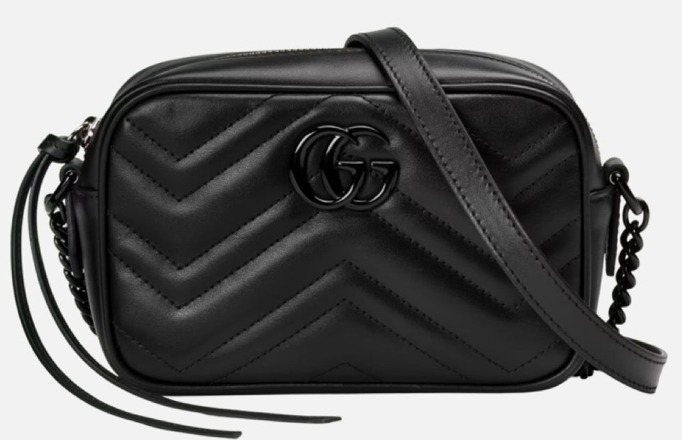 GG MARMONT SMALL
SHOULDER BAG BLACK ON BLACK