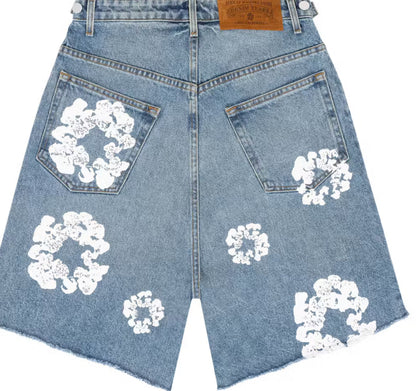 Denim Tears x Levi's The Cotton Wreath Jean Short
Light Wash