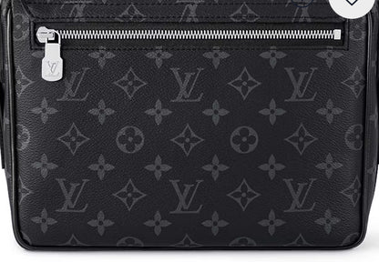 Louis Vuitton District
PM Monogram Eclipse