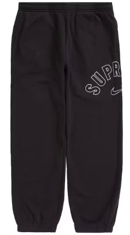 Supreme Nike Arc Sweatpant
Black